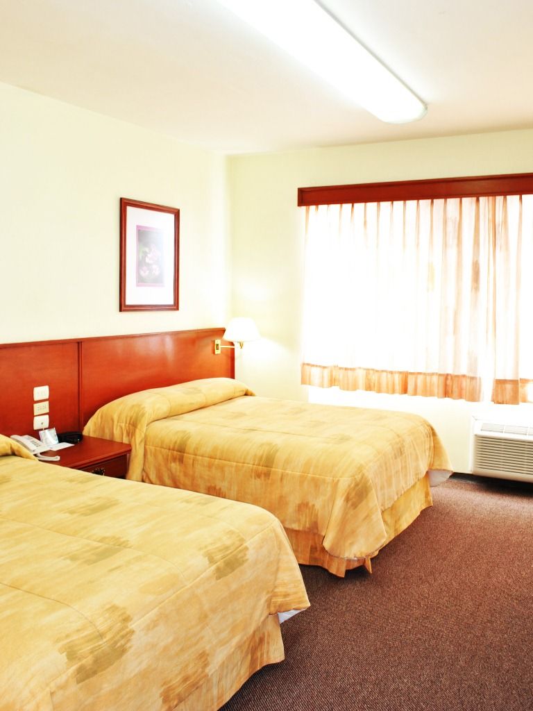 Hotel Marcella Clase Ejecutiva Морелія Екстер'єр фото