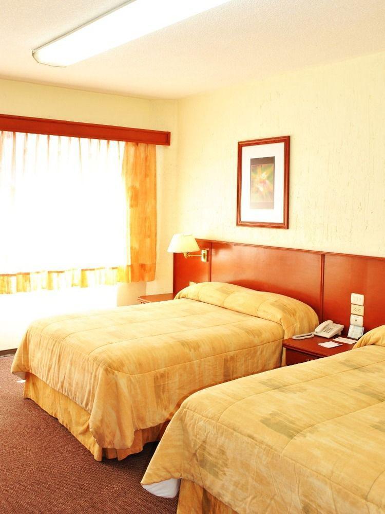 Hotel Marcella Clase Ejecutiva Морелія Екстер'єр фото